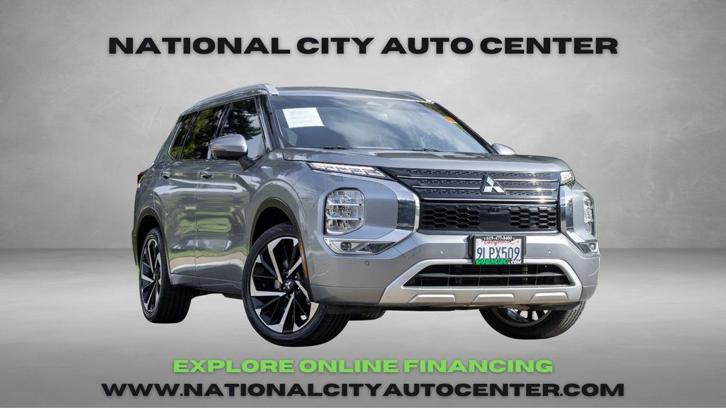 Used 2024 Mitsubishi Outlander SEL 4D Sport Utility