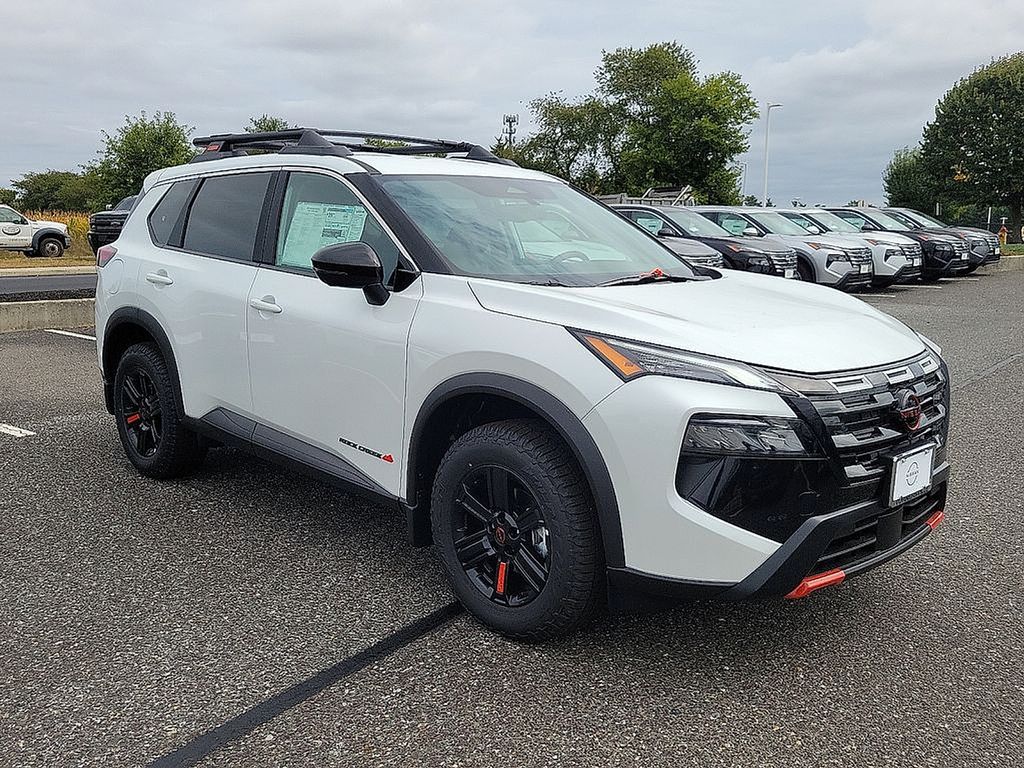 Thumbnail: 2025 Nissan Rogue - 2