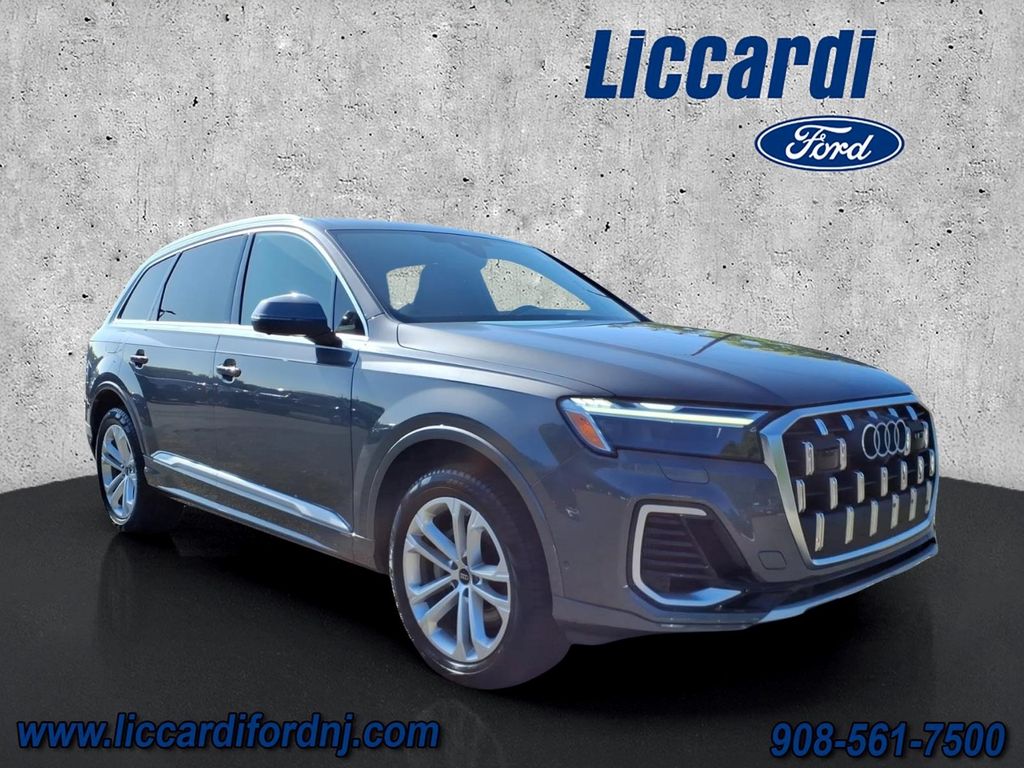 White 2025 Audi Q7 SUV / Crossover All-Wheel Drive 8-Speed Automatic