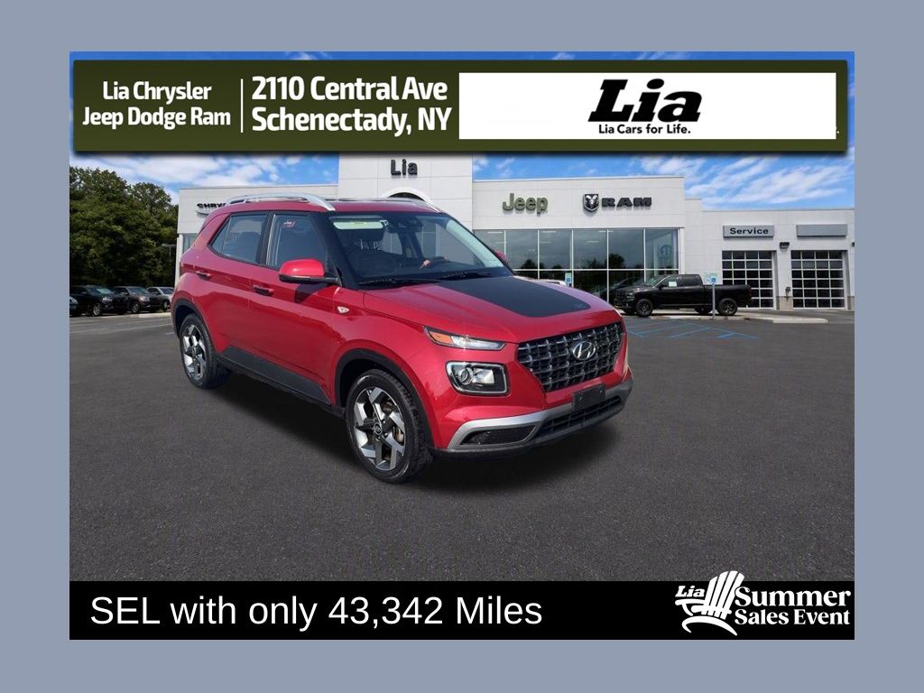 Scarlet Red Pearl 2022 Hyundai Venue SUV / Crossover Front-Wheel Drive Continuously Variable Transmission
