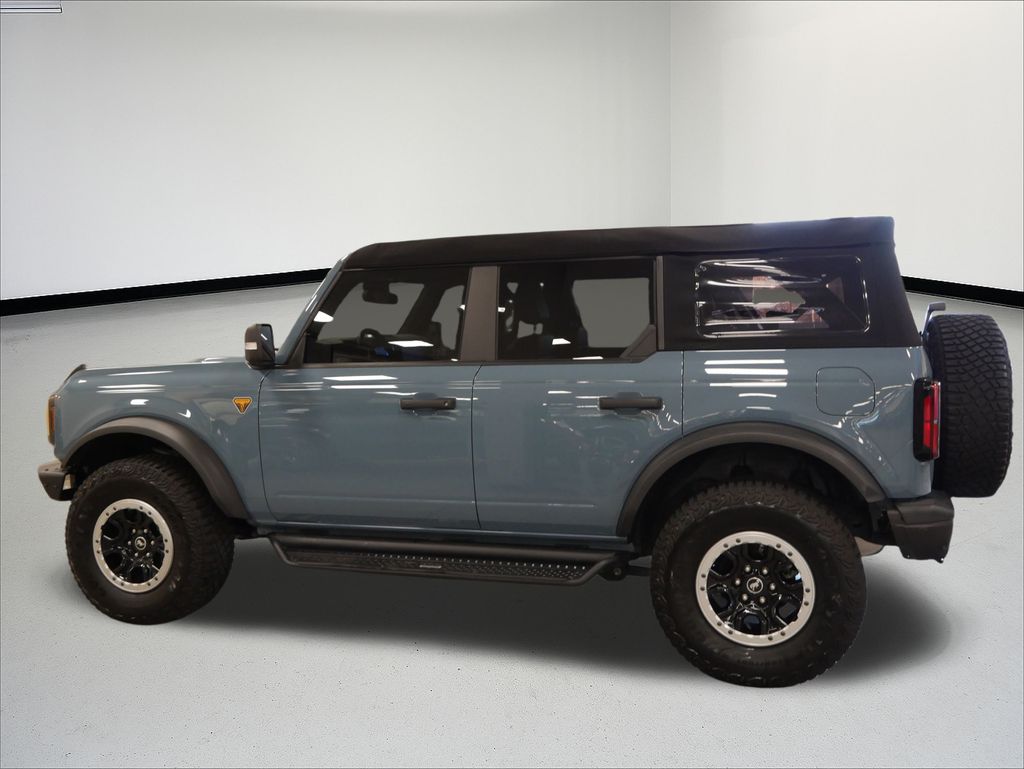 Thumbnail: 2022 Ford Bronco - 2