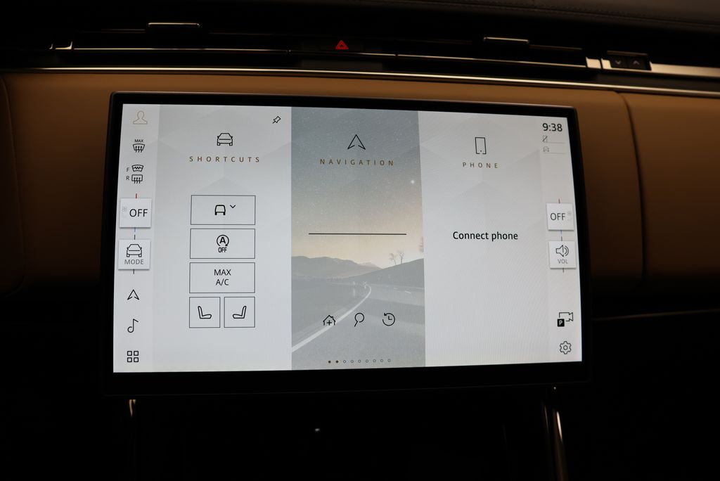 Thumbnail: 2026 Land Rover Range Rover Sport - 22