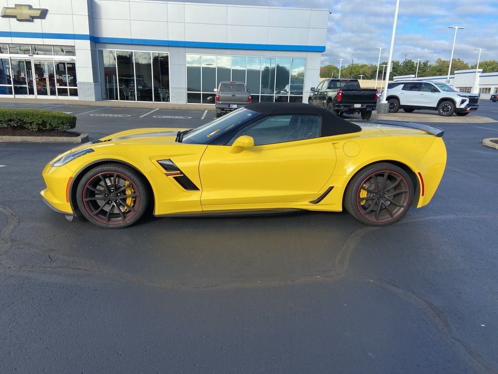 Thumbnail: 2017 Chevrolet Corvette - 2