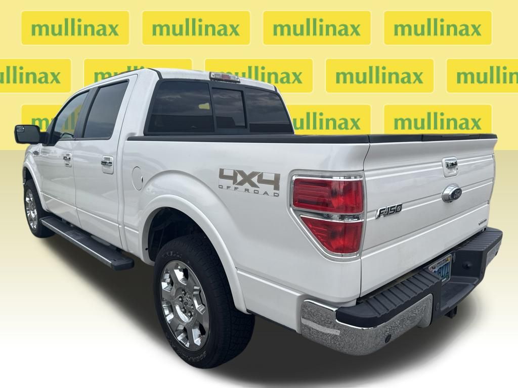 Used 2011 White Ford Lariat image 8