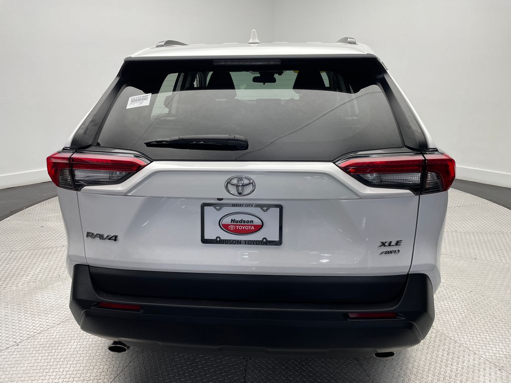 Thumbnail: 2024 Toyota RAV4 - 6
