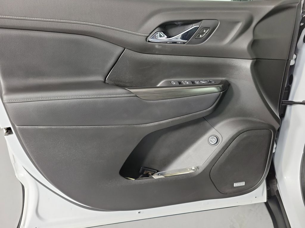 2019 GMC Acadia SLT-1 White at Community Honda