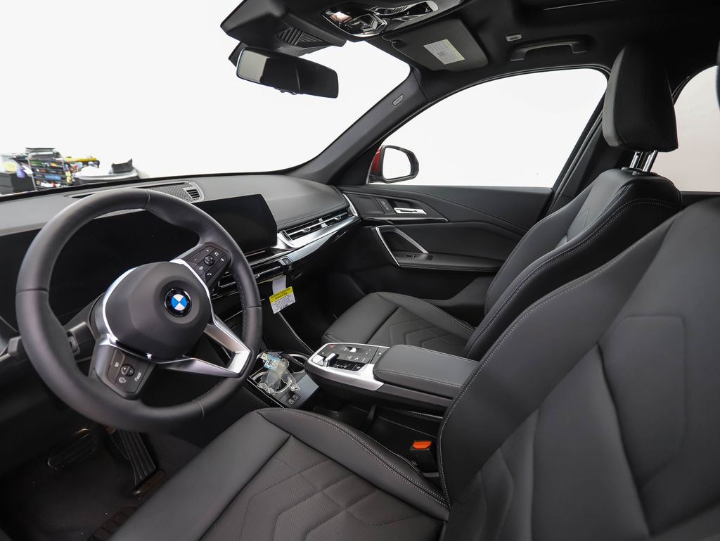 Thumbnail: 2026 BMW X1 - 10