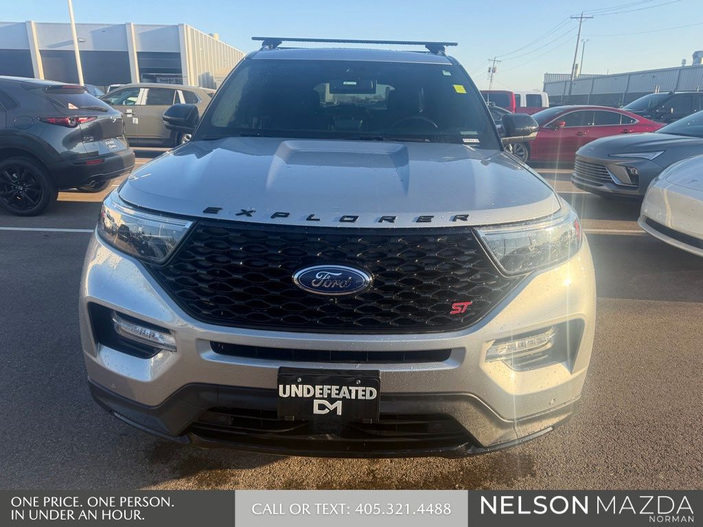 Used 2020 Silver Ford ST image 2