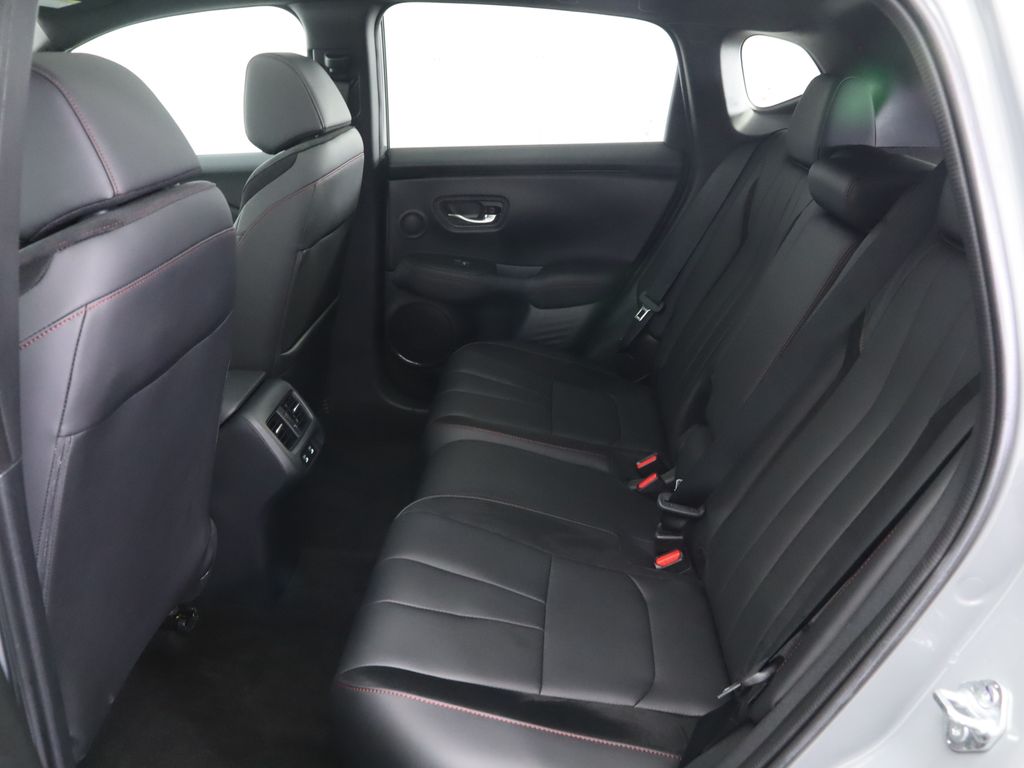 Thumbnail: 2025 Acura ADX - 21