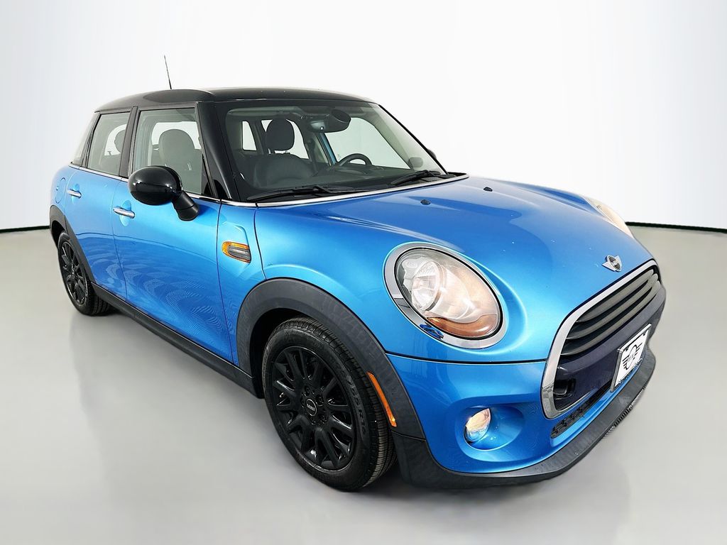 Thumbnail: 2017 MINI Cooper - 3