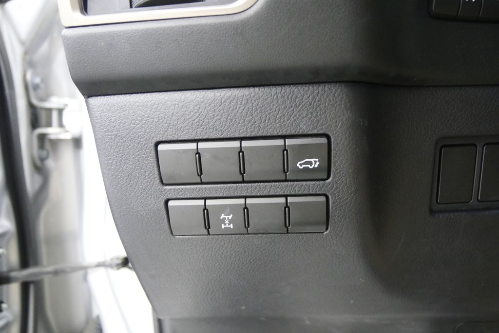 Thumbnail: 2016 Lexus NX - 13