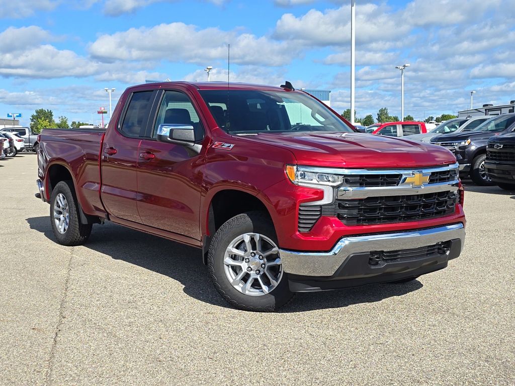 2024 Chevrolet Silverado 1500 LT 32