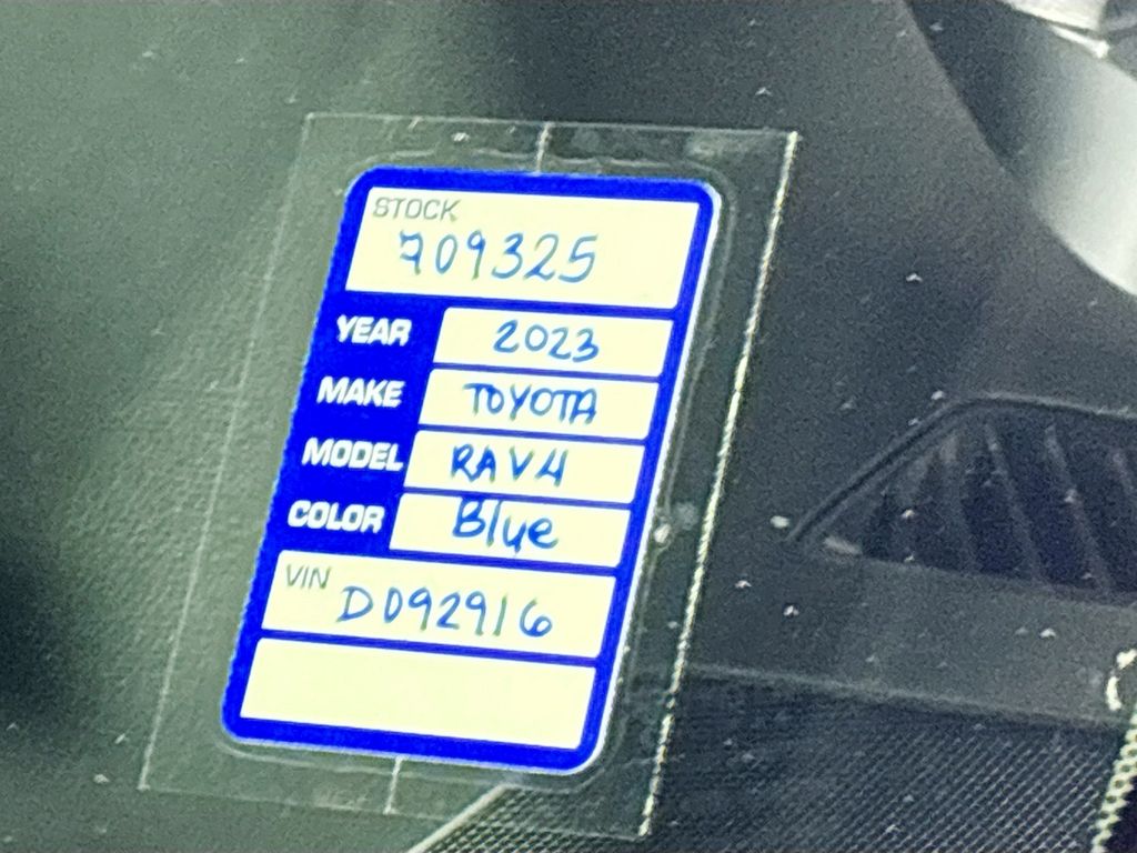 2023 Toyota RAV4 Hybrid XLE Premium