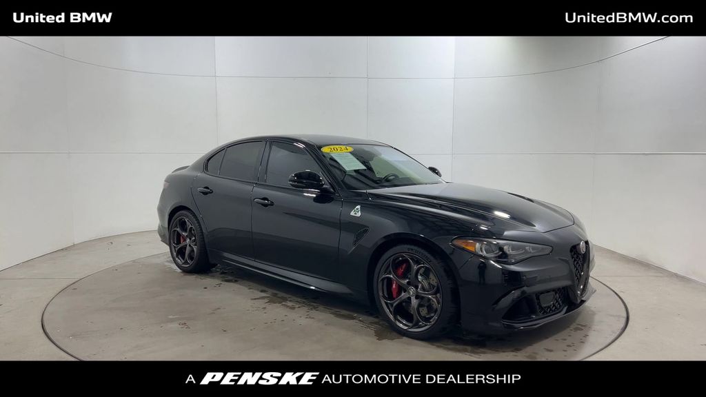 Thumbnail: 2024 Alfa Romeo Giulia - 2