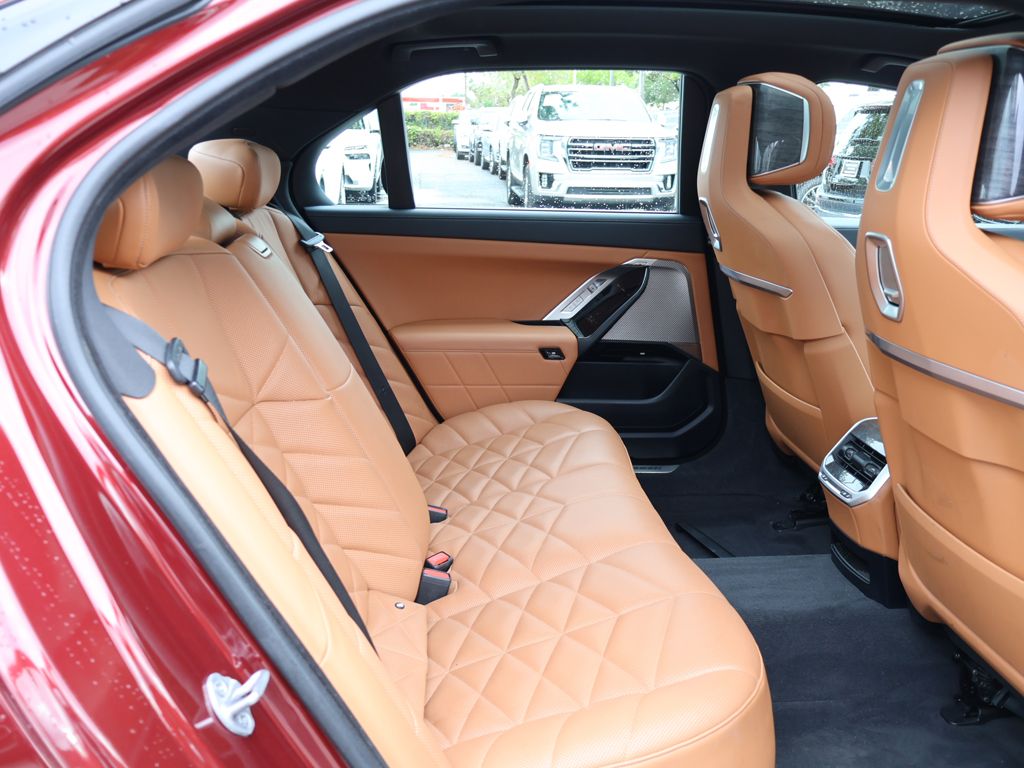Used 2023 Red BMW 740i image 40