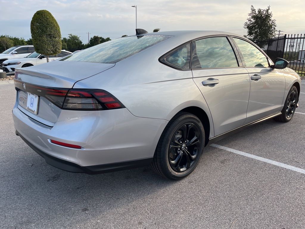 Thumbnail: 2025 Honda Accord - 3