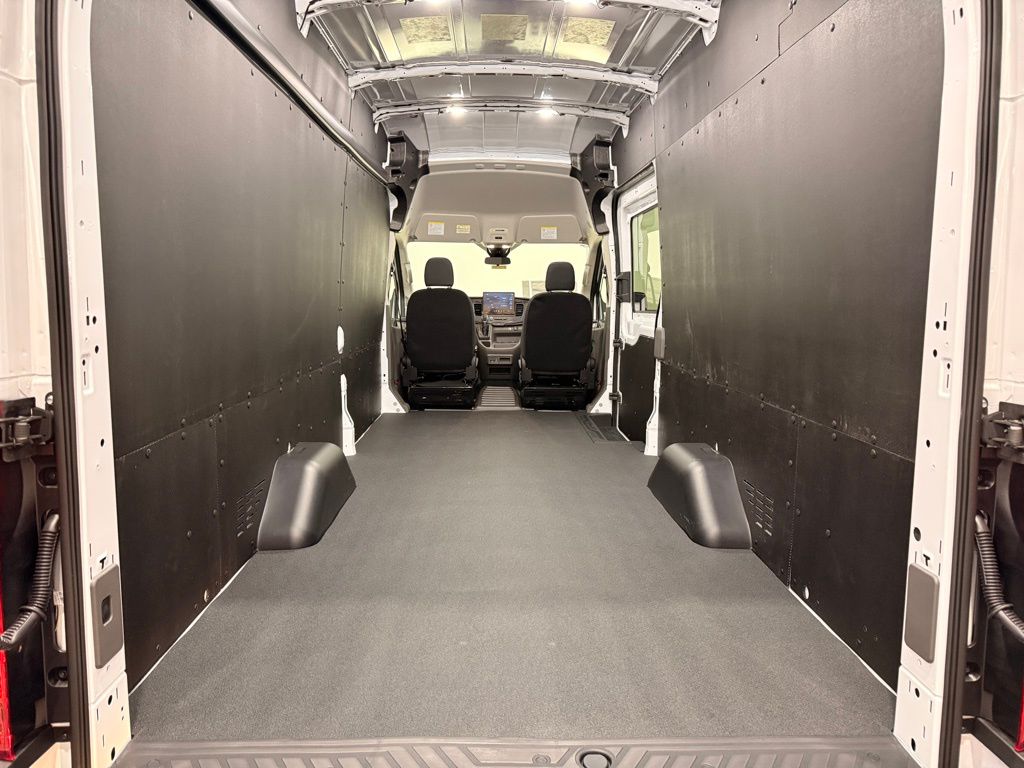 2025 Ford Transit-350 Base