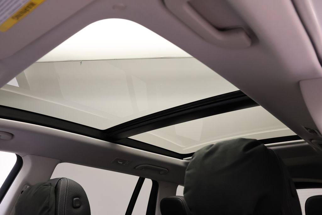 Thumbnail: 2026 Mercedes-Benz GLS - 15