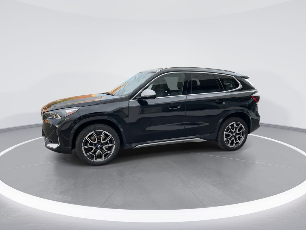 Thumbnail: 2023 BMW X1 - 4