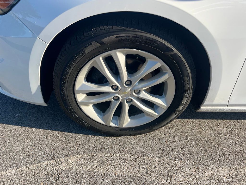 Used 2018 Chevrolet Malibu Sedan