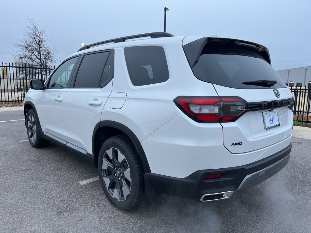 Thumbnail: 2026 Honda Pilot - 4