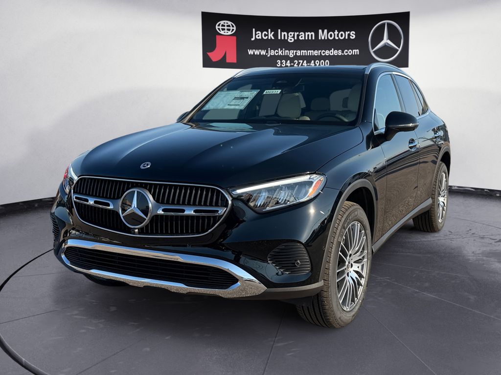 new 2026 Mercedes-Benz GLC car