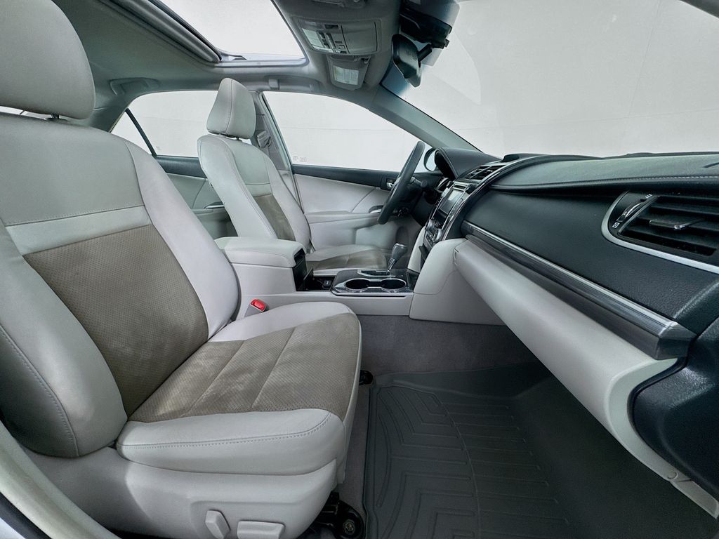 Used Car 2012 Toyota Camry Hybrid  Le For Sale Under $15,000 In Austin, Texas