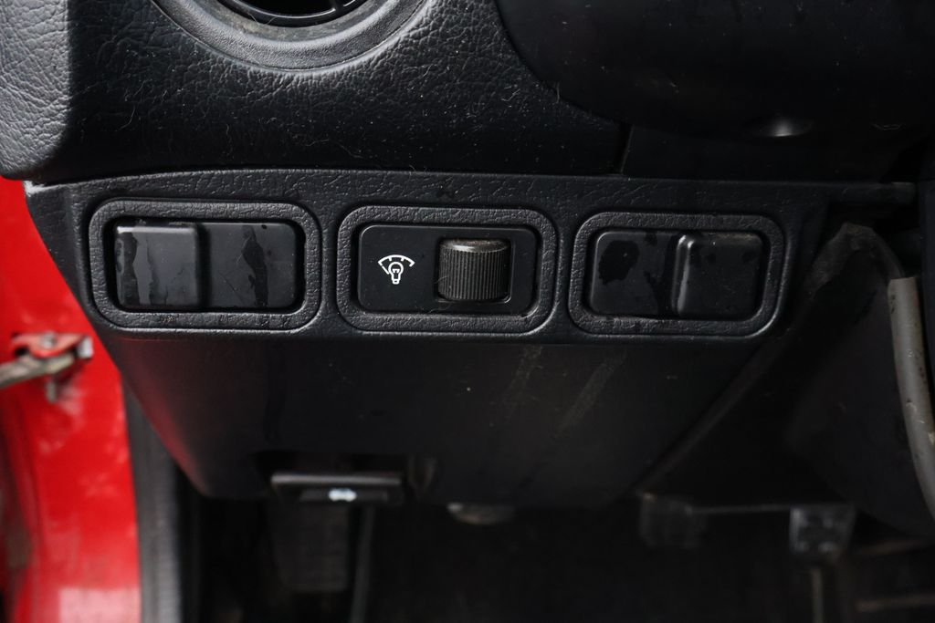 1990 Mazda MX-5 Miata Base 17