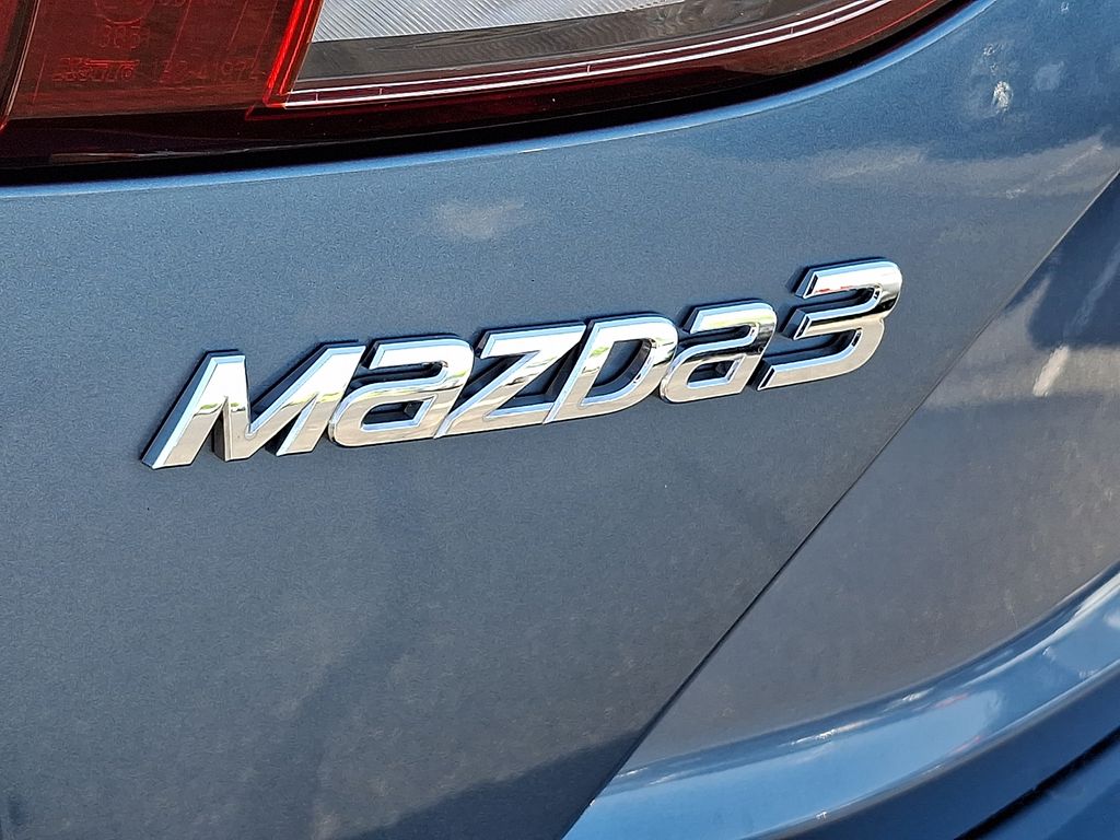Thumbnail: 2016 Mazda Mazda3 - 29