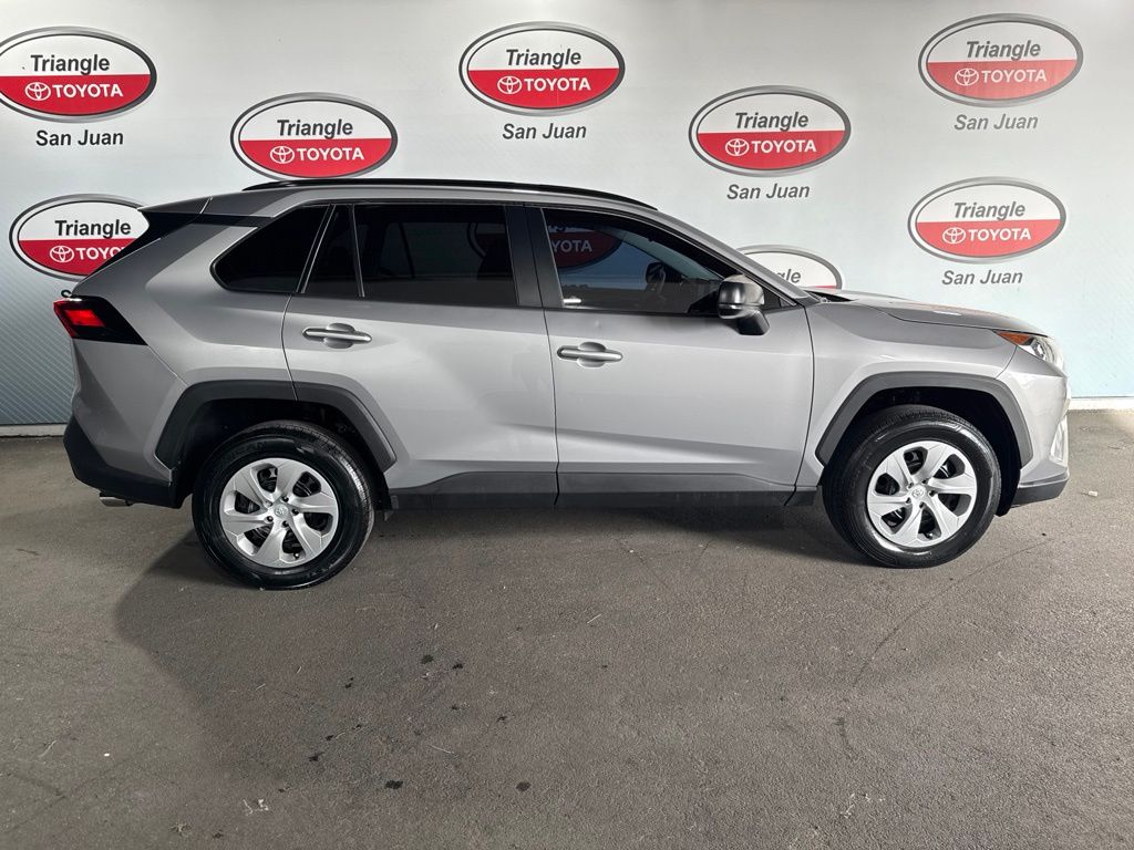 Thumbnail: 2019 Toyota RAV4 - 6