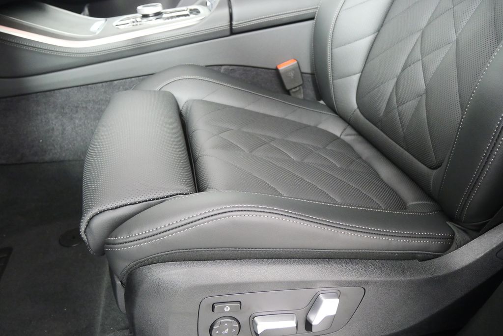 2026 BMW X5 xDrive50e 9