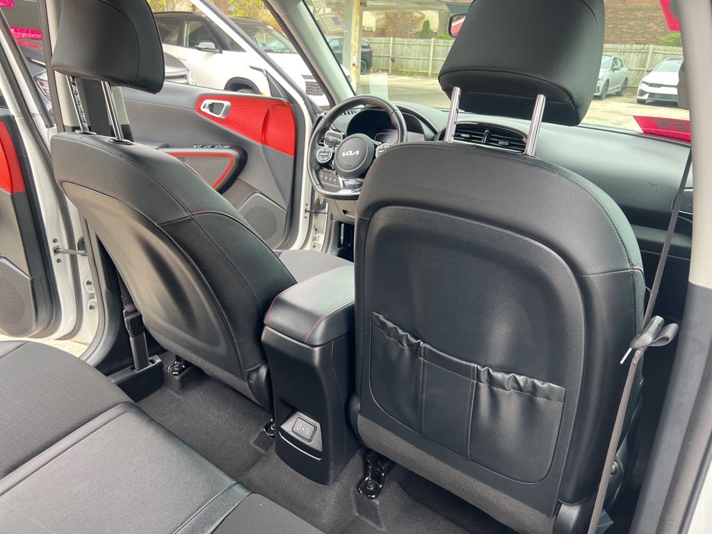 2023 Kia Soul GT-Line photo
