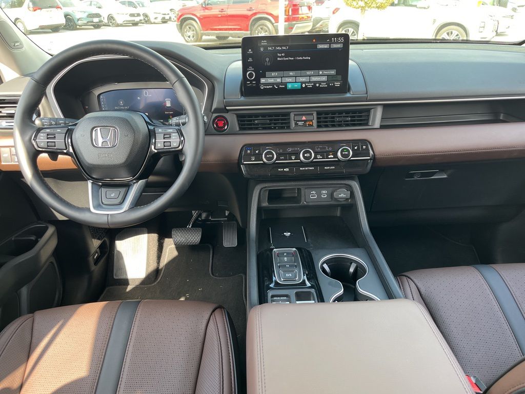 Thumbnail: 2025 Honda Pilot - 17