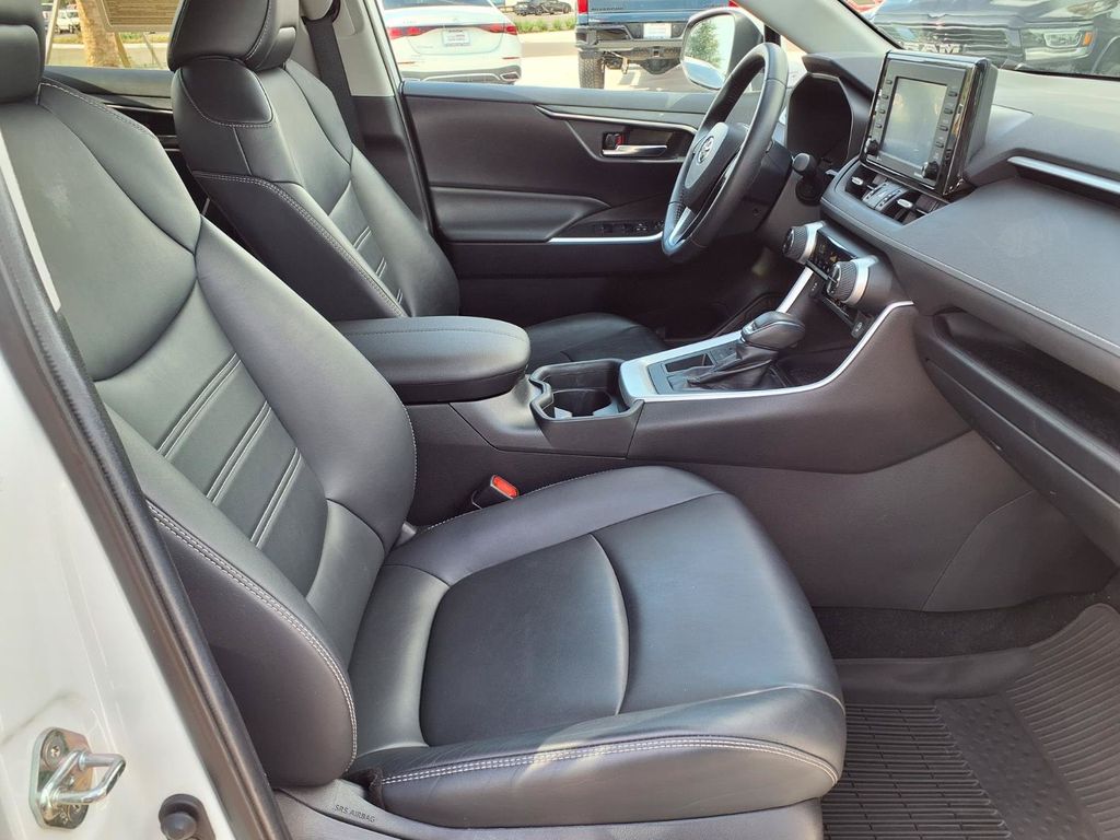 Used 2020 Toyota RAV4 SUV