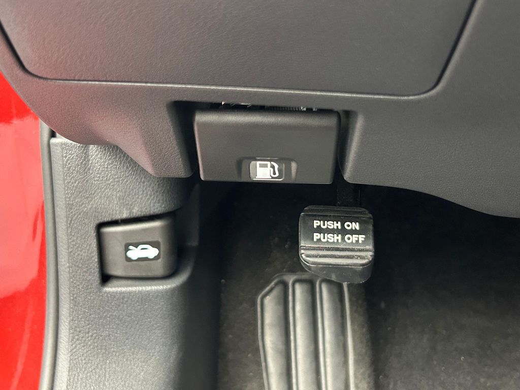 Used 2024 Scarlet Ember Nissan 2.5 SR image 29