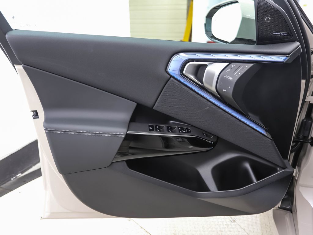 Thumbnail: 2026 BMW X3 - 10