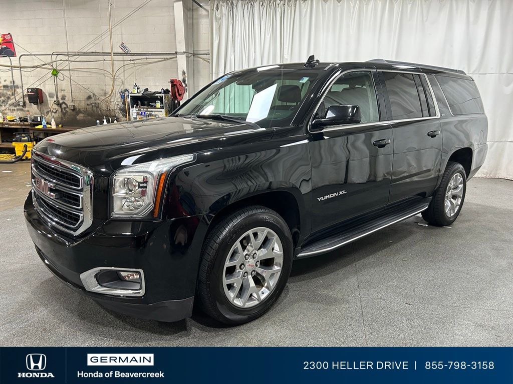 Used 2019 Black GMC SLT Standard Edition image 4