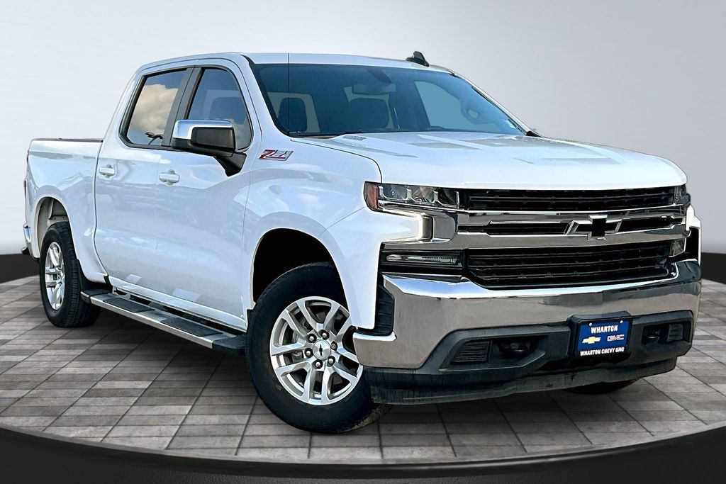 2021 Chevrolet Silverado 1500 LT - 3