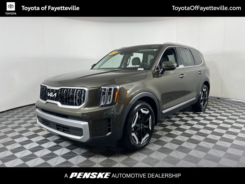 Thumbnail: 2023 Kia Telluride - 1