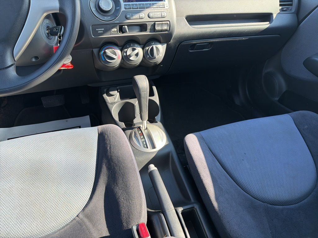 Thumbnail: 2008 Honda Fit - 16