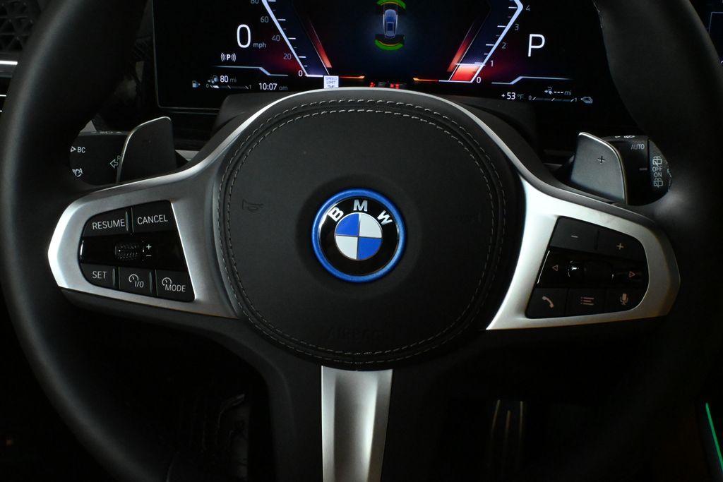 Thumbnail: 2026 BMW X5 - 19