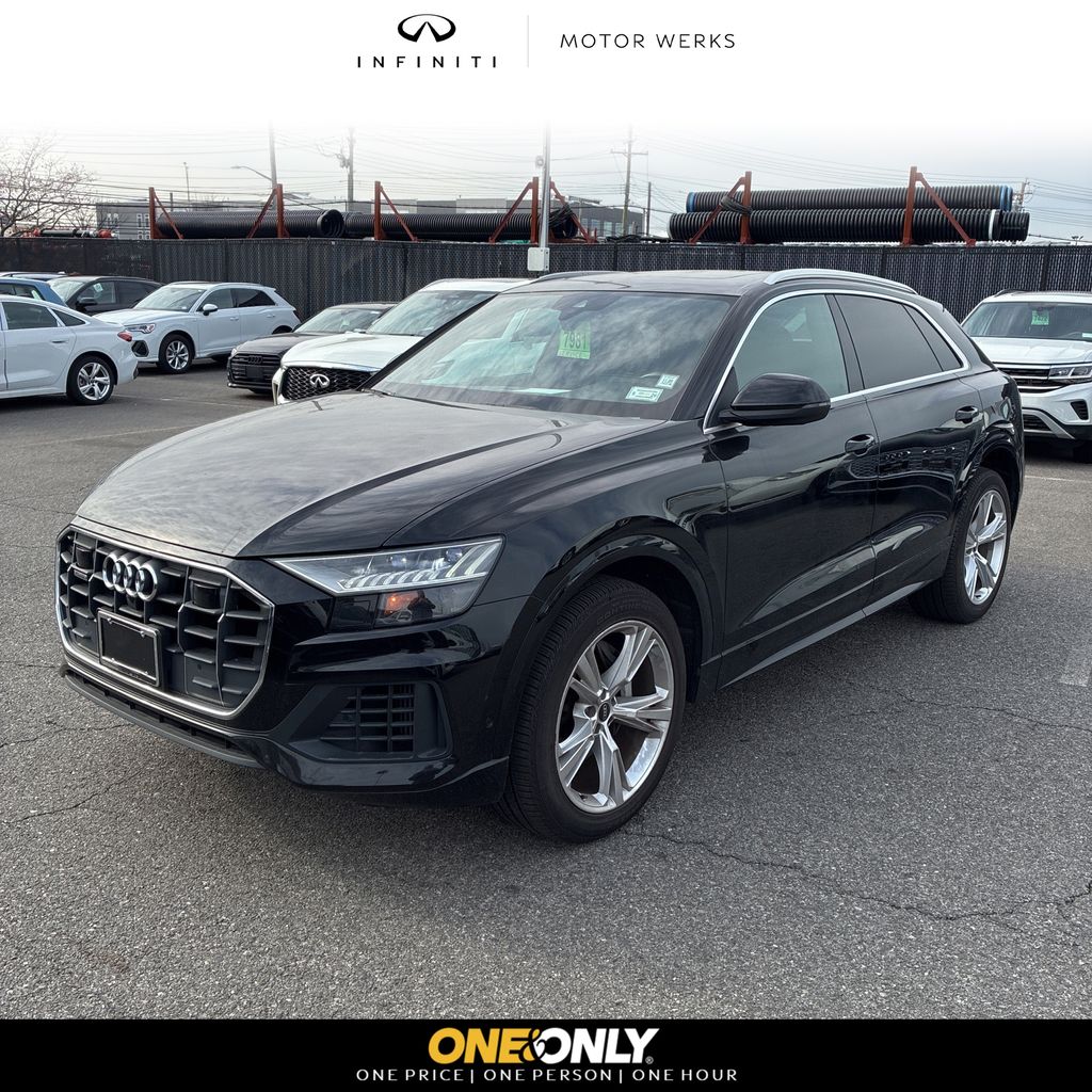 2021 Audi Q8 quattro Premium Plus 55 TFSI