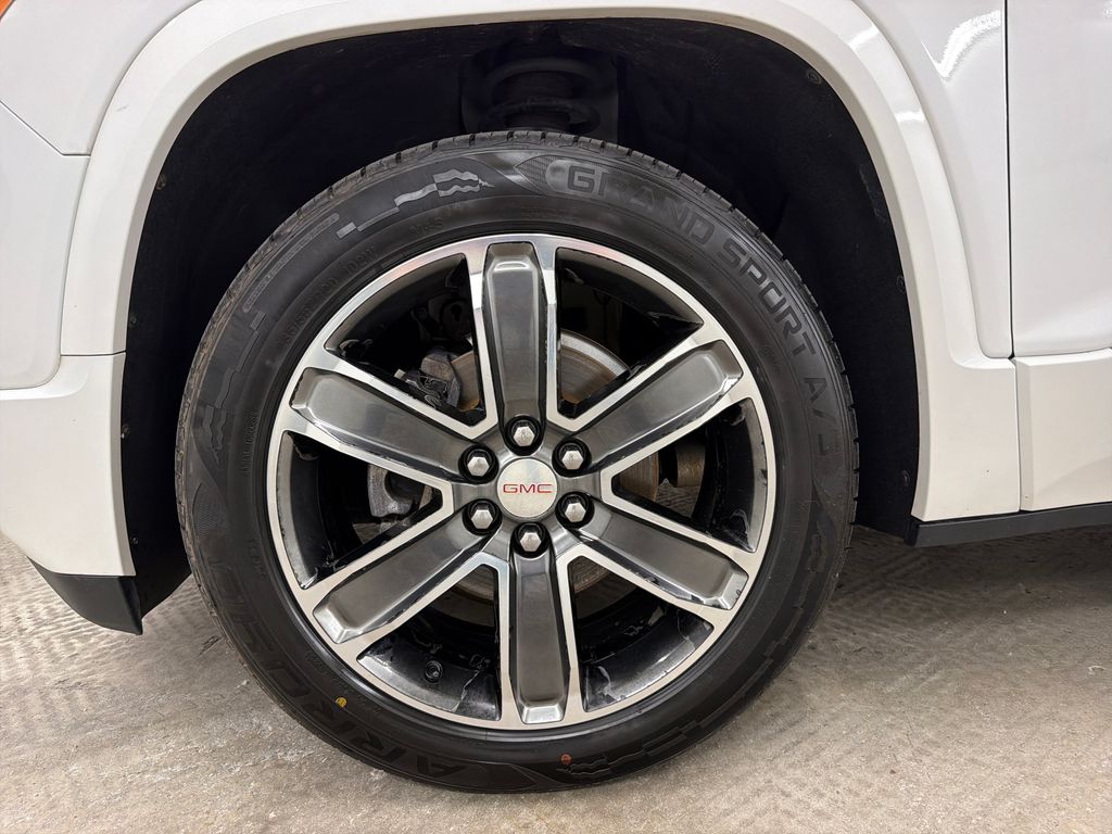 Certified Used 2018 White GMC Denali image 14