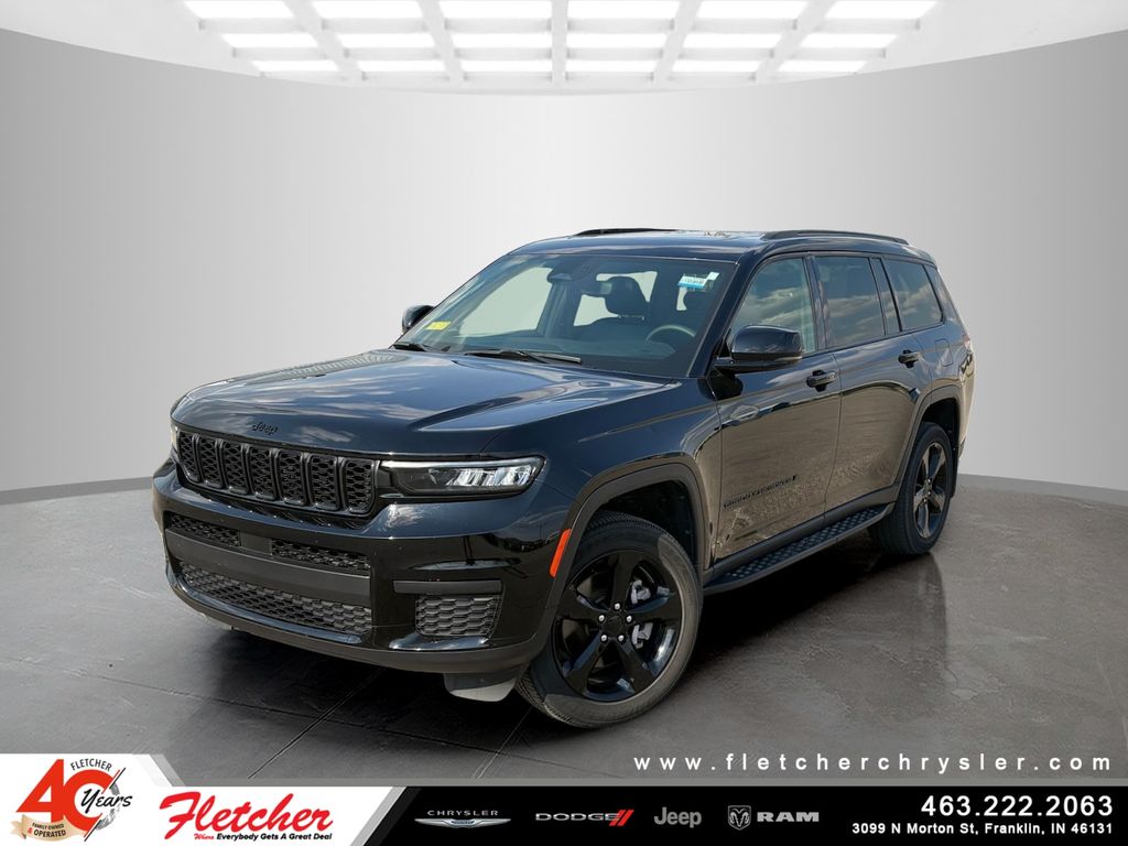 Diamond Black Crystal Pearlcoat 2024 Jeep Grand Cherokee L Altitude X 4WD SUV / Crossover Four-Wheel Drive 8-Speed Automatic