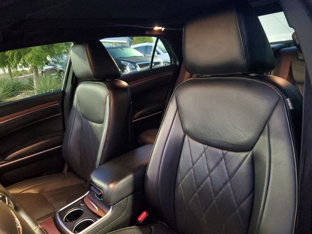 Used Car 2019 Chrysler 300  C For Sale Under $30,000 In Austin, Texas
