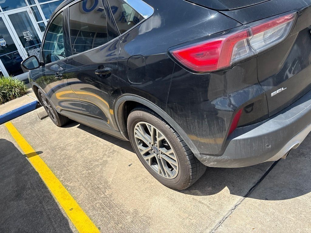 2022 Ford Escape SEL Black at Toyota of Victoria