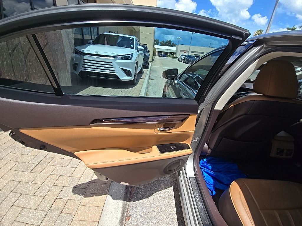 Certified Used 2016 Silver Lexus 350 image 25