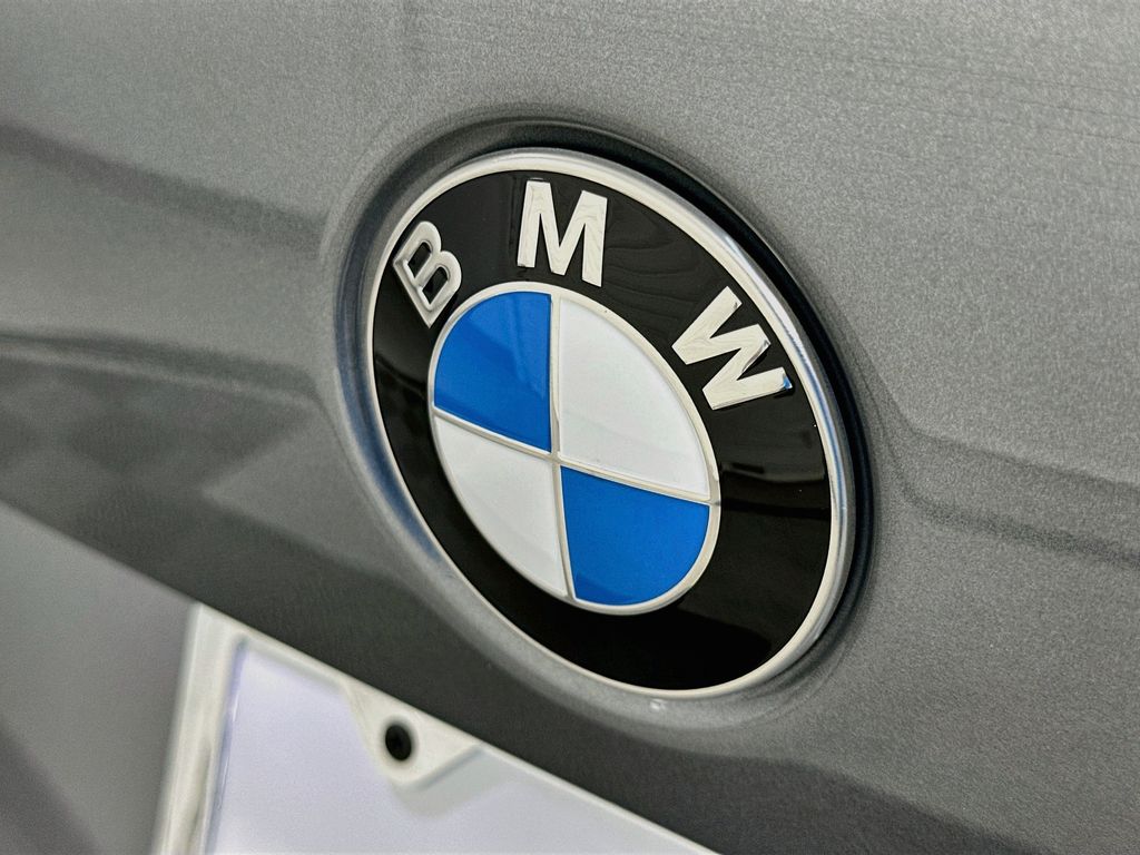 Thumbnail: 2026 BMW X5 - 22