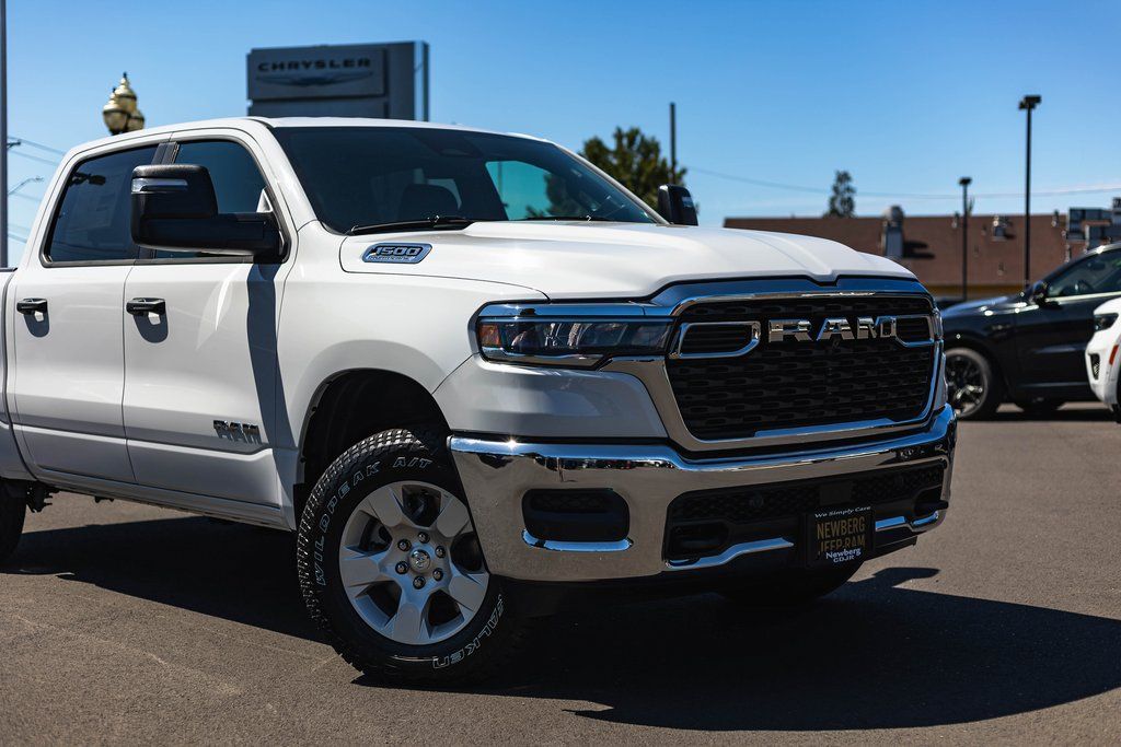 2026 Ram 1500 Tradesman thumbnail 3