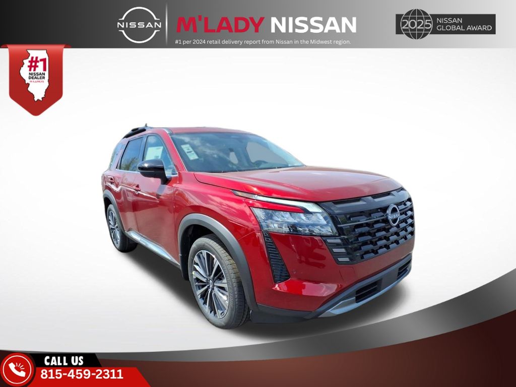 2026 Nissan Pathfinder Platinum 4WD's photo